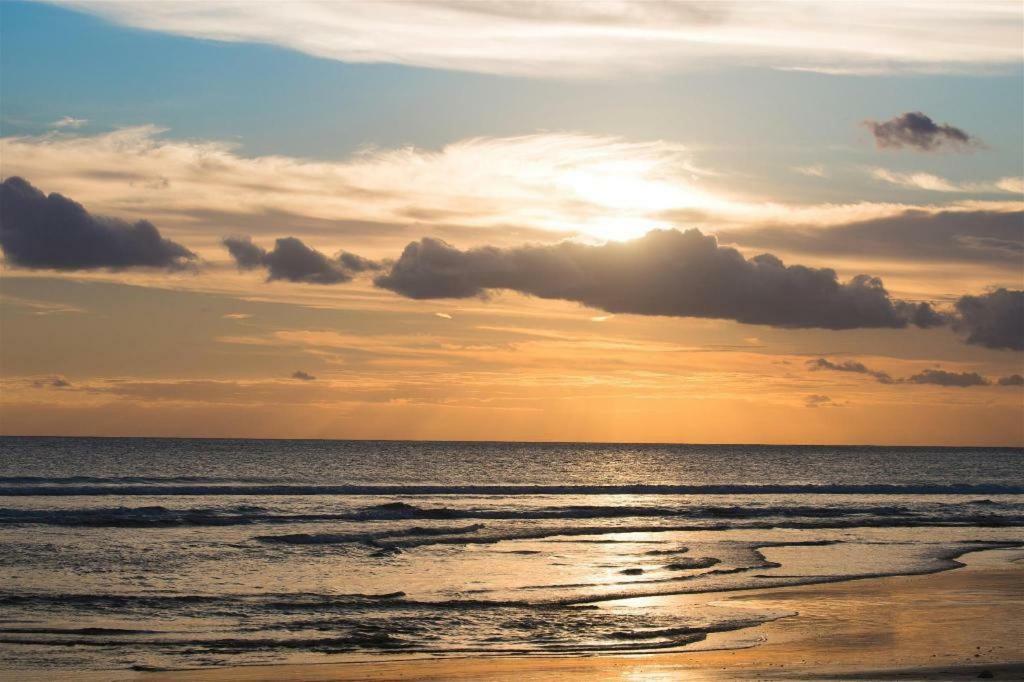 Bali Reski Hotel Seminyak Buitenkant foto